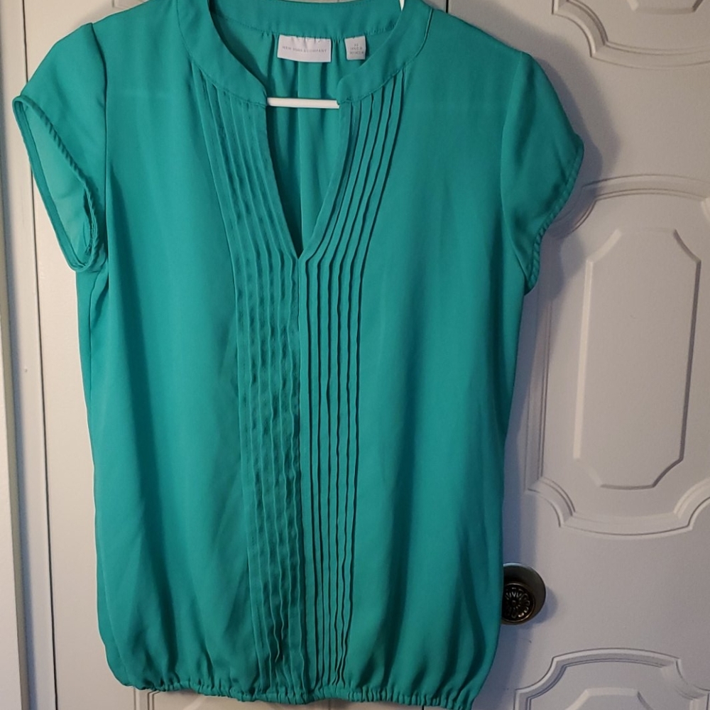 Woman's top - Picture 1 of 4